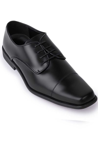 Black Oxford shoe rental