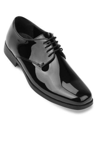 A Beautiful Tuxedo Shoe